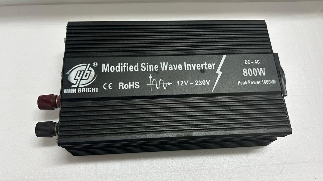 RoHS modified sine wave inverter 12V to 230V 800W