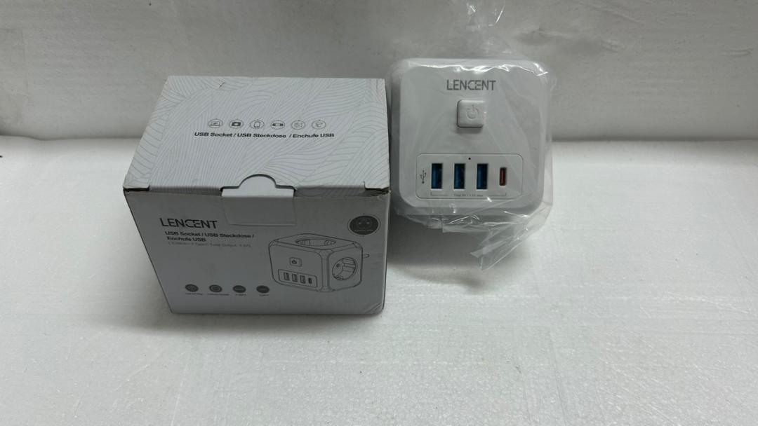 Lencent PA037EU Type C power adapter with USB ports